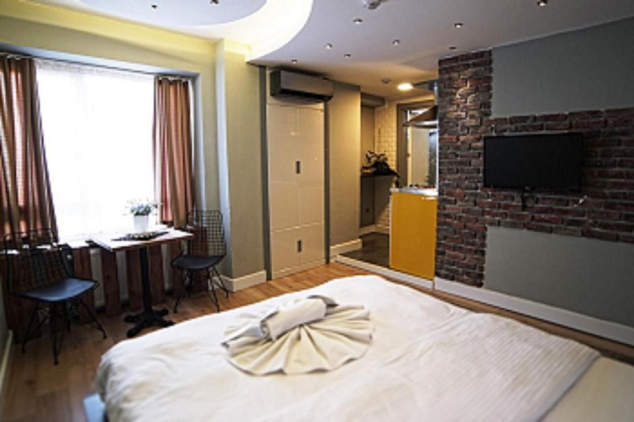 The Sisli Corner Park Inn Istanbul Bagian luar foto