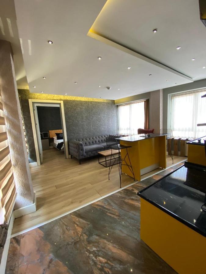 The Sisli Corner Park Inn Istanbul Bagian luar foto